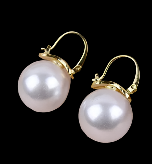 Classic White Pearl Shell 18k Gold Plate Earrings