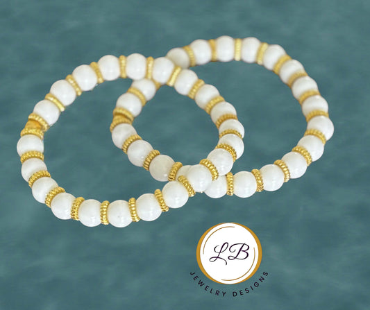 White Alabaster and Gold Beaded Bracelet