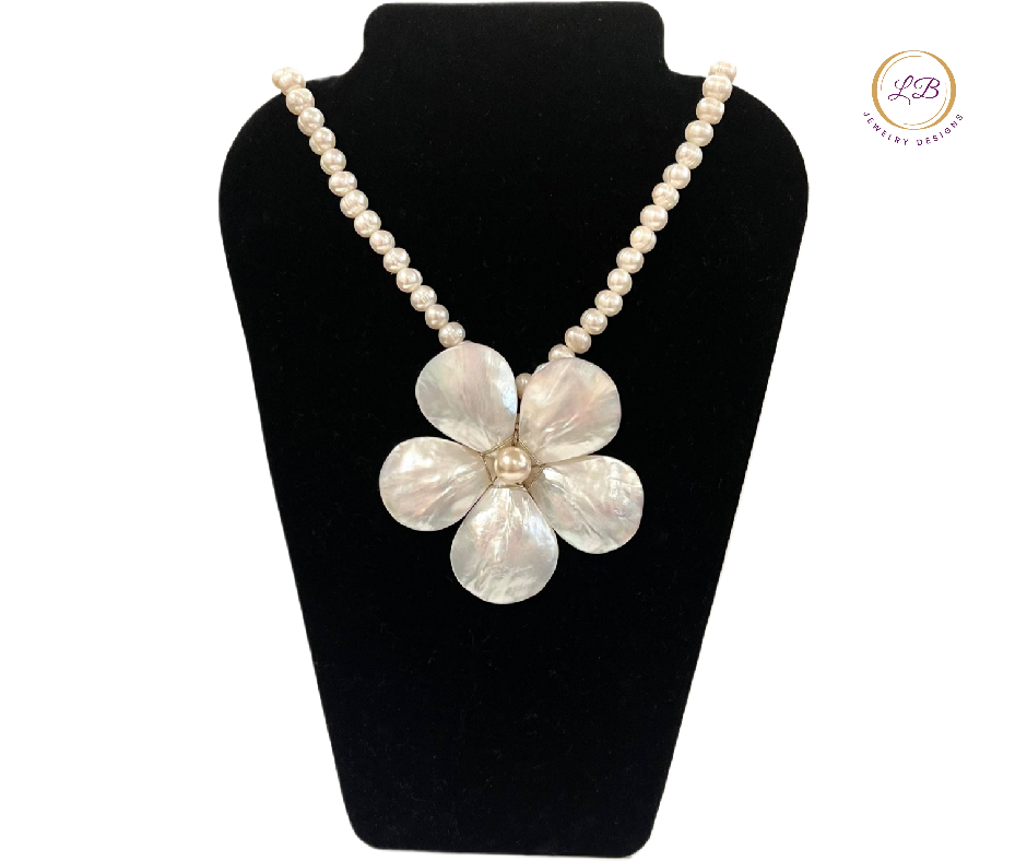 Freshwater Pearl Flower Pendant Necklace 18”