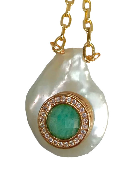 White Coin Pearl & Green Amazonite Pendant Gold Chain Necklace