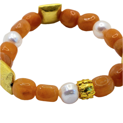 Dainty Light Orange Aventurine, Freshwater Pearl Gemstones Gold Vermeil Bracelet