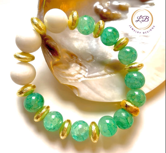 Alabaster and Green Agate Gemstone Beaded Bracelet