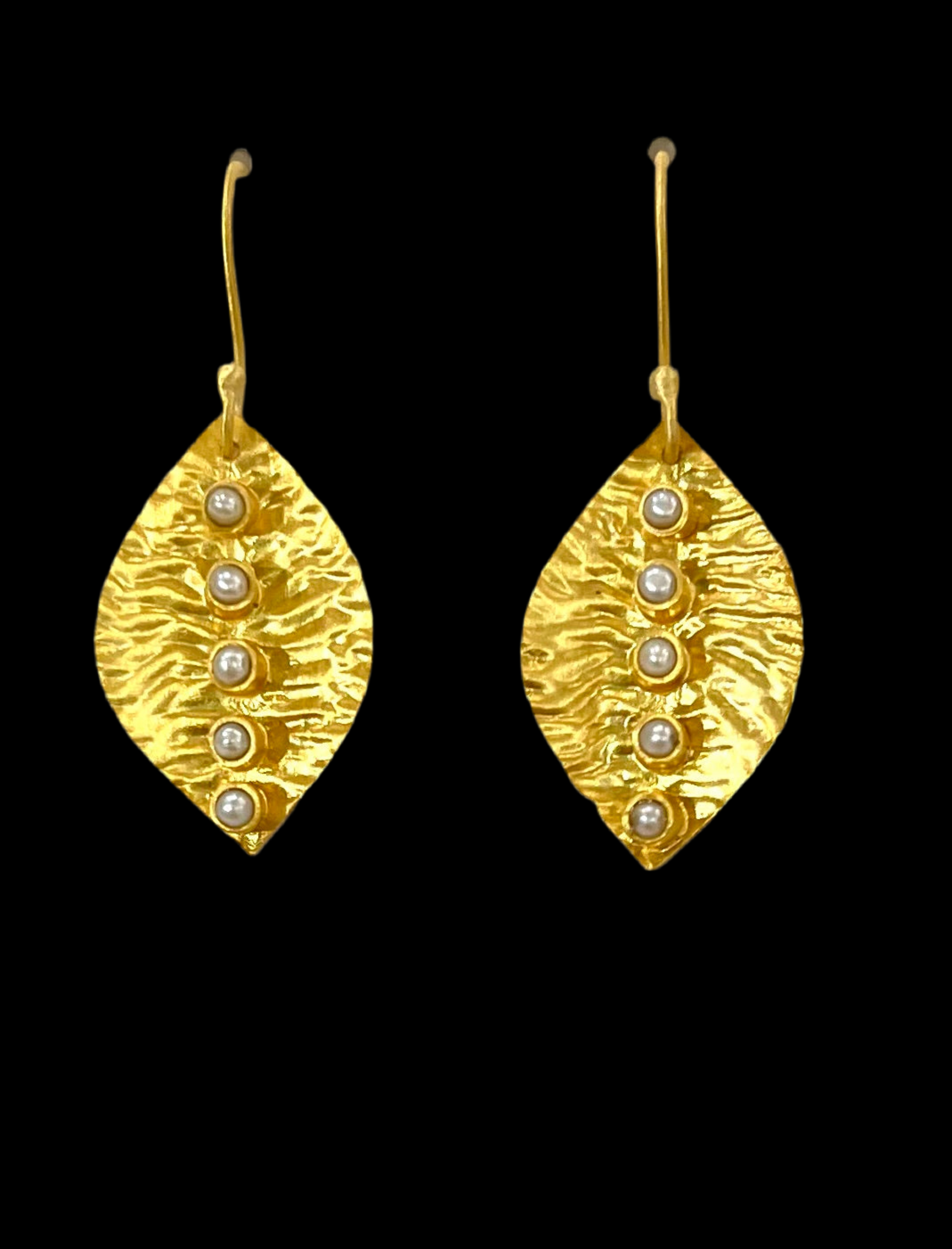 Petite 24k Gold Vermeil Pearl Leaf Earrings 1”