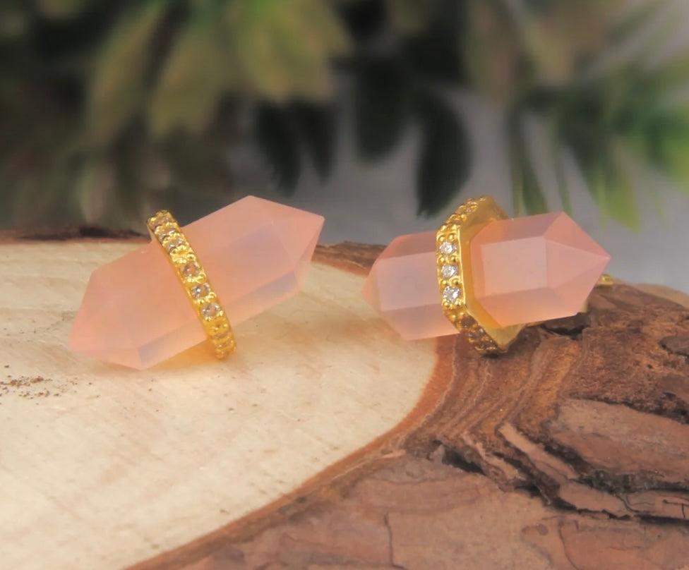 Rose Chalcedony Pencil-Cut Gemstone Gold Stud Earrings