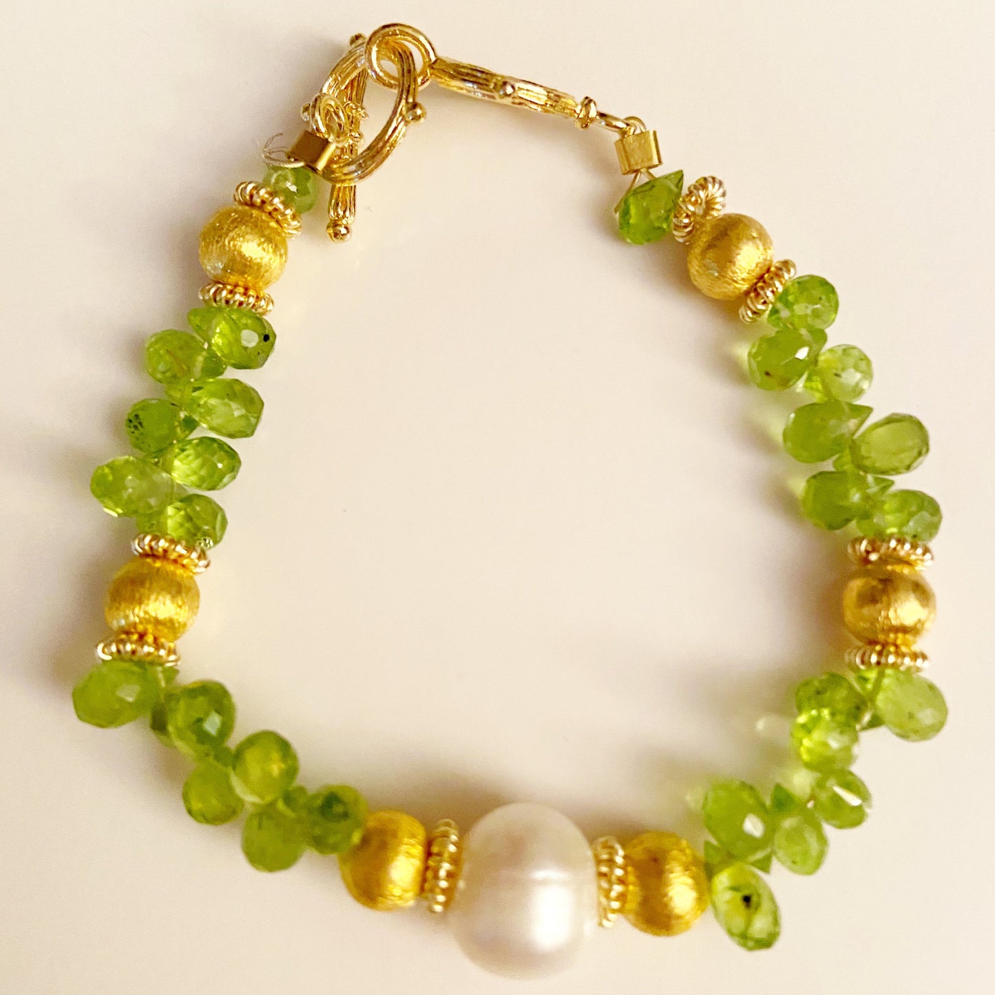 Light Green Peridot Briolette-Cut Gemstone Bracelet with Freshwater Baroque Pearl and 18k Gold Vermeil with Toggle Clasp