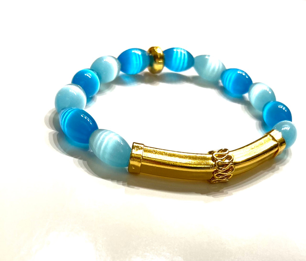 Colorful Sky and Light Blue Mexican Fire Opal Gemstone Bracelet with 18k Gold Bali Tube Bead