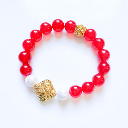 Red Aventurine and Baroque Pearls with 18k Gold Vermeil Beaded Bracelet