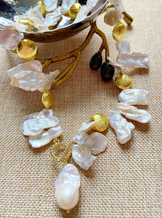 Lovely 24k Brushed Gold Vermeil and White Keshi Pearls Statement Necklace 18”