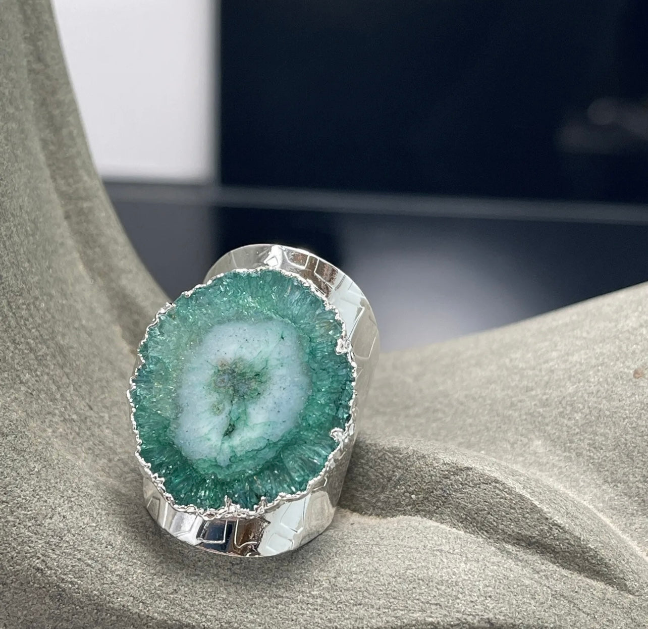 Silver Cigar-Band Style Green Solar Geode Adjustable Ring