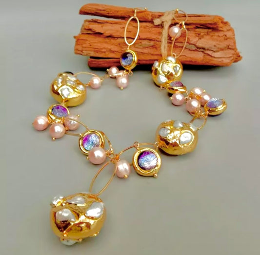 Mesmerizing Purple Murano Baubles and Pearls 22 Gold Chain Statement Necklace 21