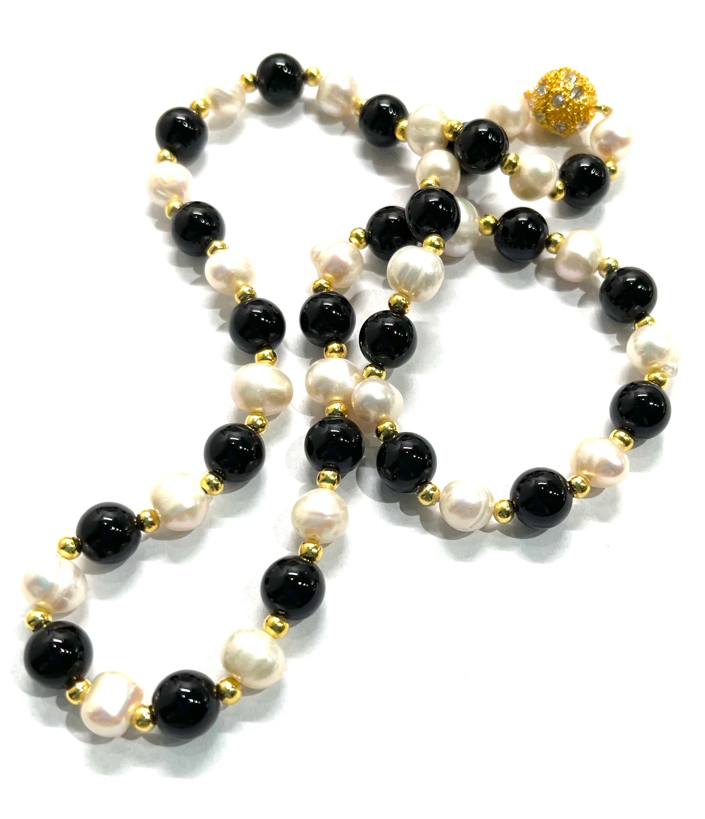 Dainty Black Onyx and Freshwater Pearl Gemstone Necklace 18”