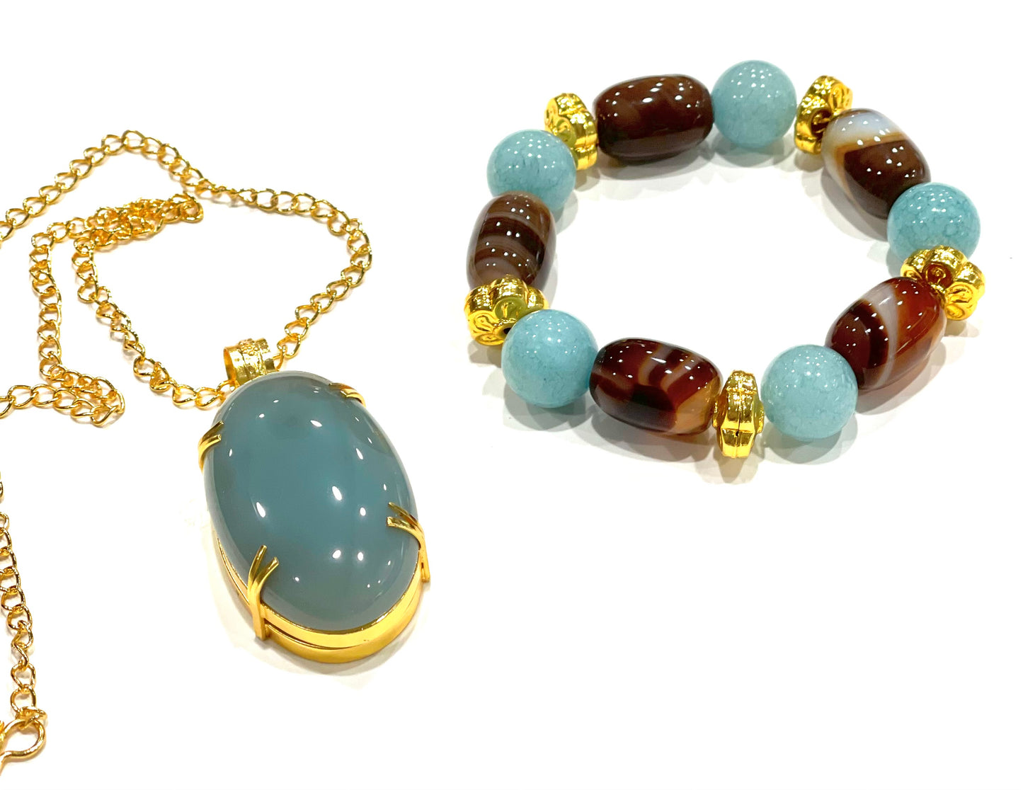 Harbor Blue Chalcedony Gold Chain Pendant Neclace and Gemstone Beaded Bracelet Set