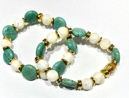 Creamy Mother of Pearl and Green Turquoise Gemstone Bracelet