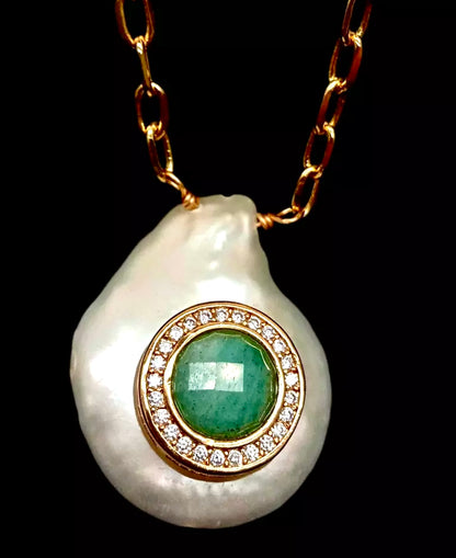 White Coin Pearl & Green Amazonite Pendant Gold Chain Necklace