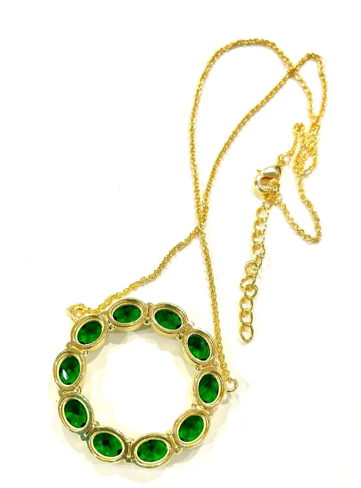 Green Quartz Gemstone Pendant Necklace 18”