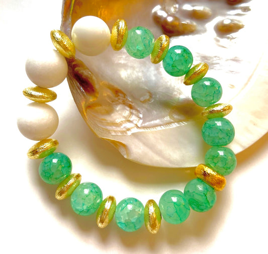 Alabaster and Green Agate Gemstone Beaded Bracelet