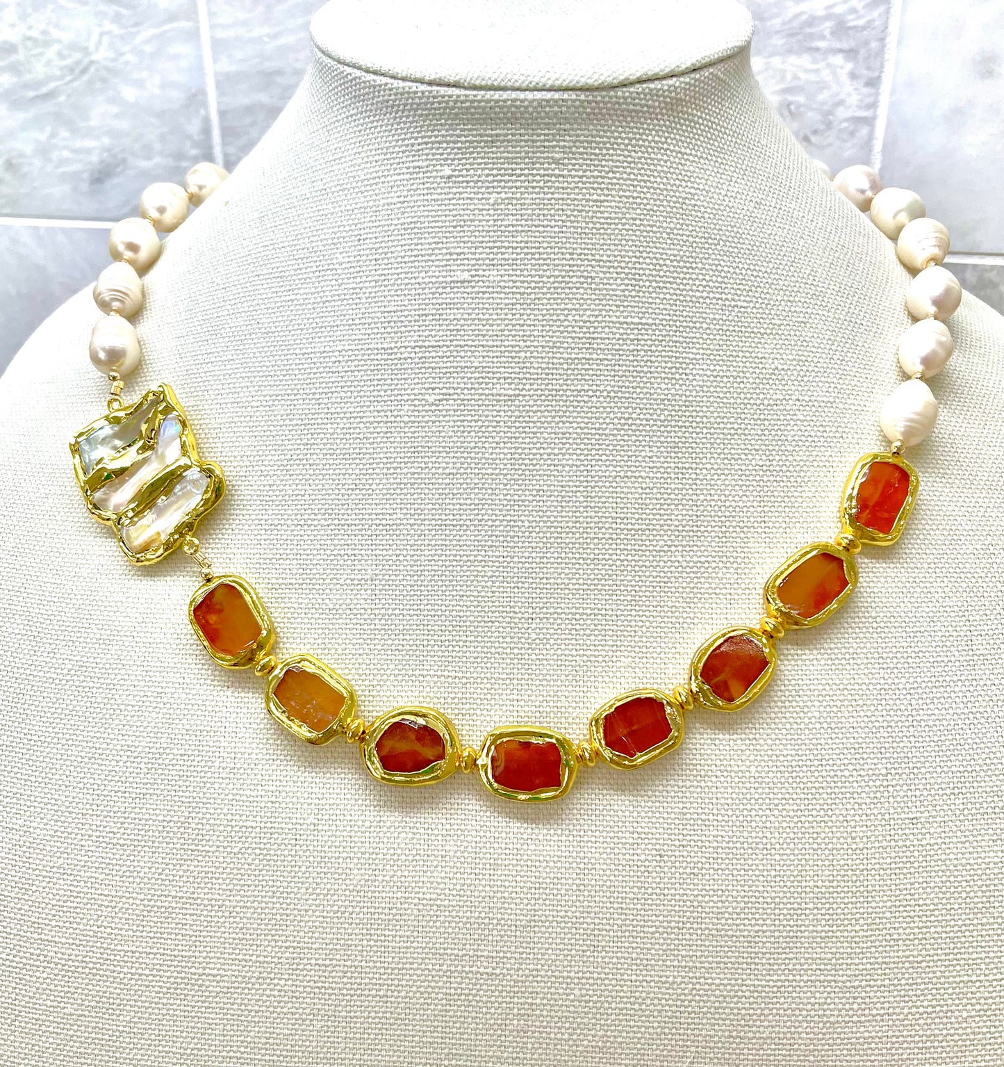 Stylish Orangle Carnelian and Freshwater Pearls Gemstone Statement Necklace 23”
